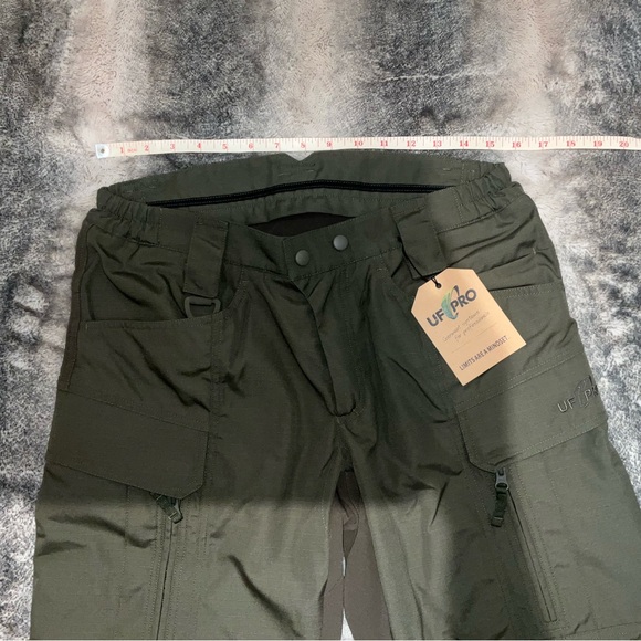 Men's Olive Green Tactical Pants - Picture 3 of 6